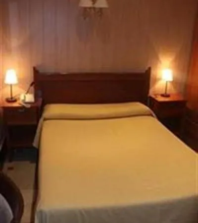 Hotel El Ancla 2*